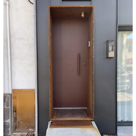 Lhe Luxe Loft Apartment *