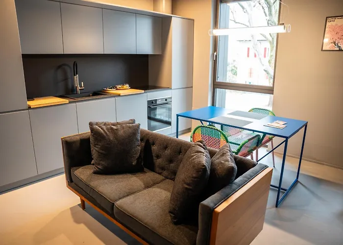 Lhe Luxe Loft Чезена